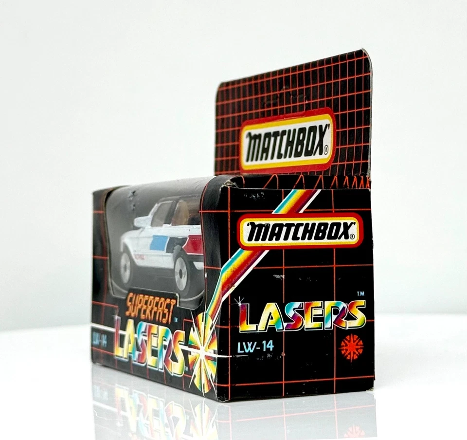 Matchbox - Superfast - Lasers - LW-14 - BMW 323i Cabriolet - 1986  Sealed Box - Image 4 of 4