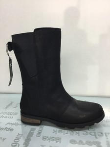 sorel emelie mid boot