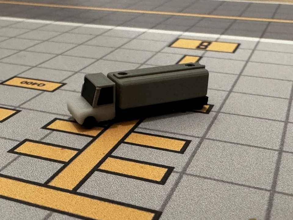 4x Premium Airport Fuel Trucks Aviones GSE Escala 1:400 Diorama (Negro/Gris) Foto 4 de 4