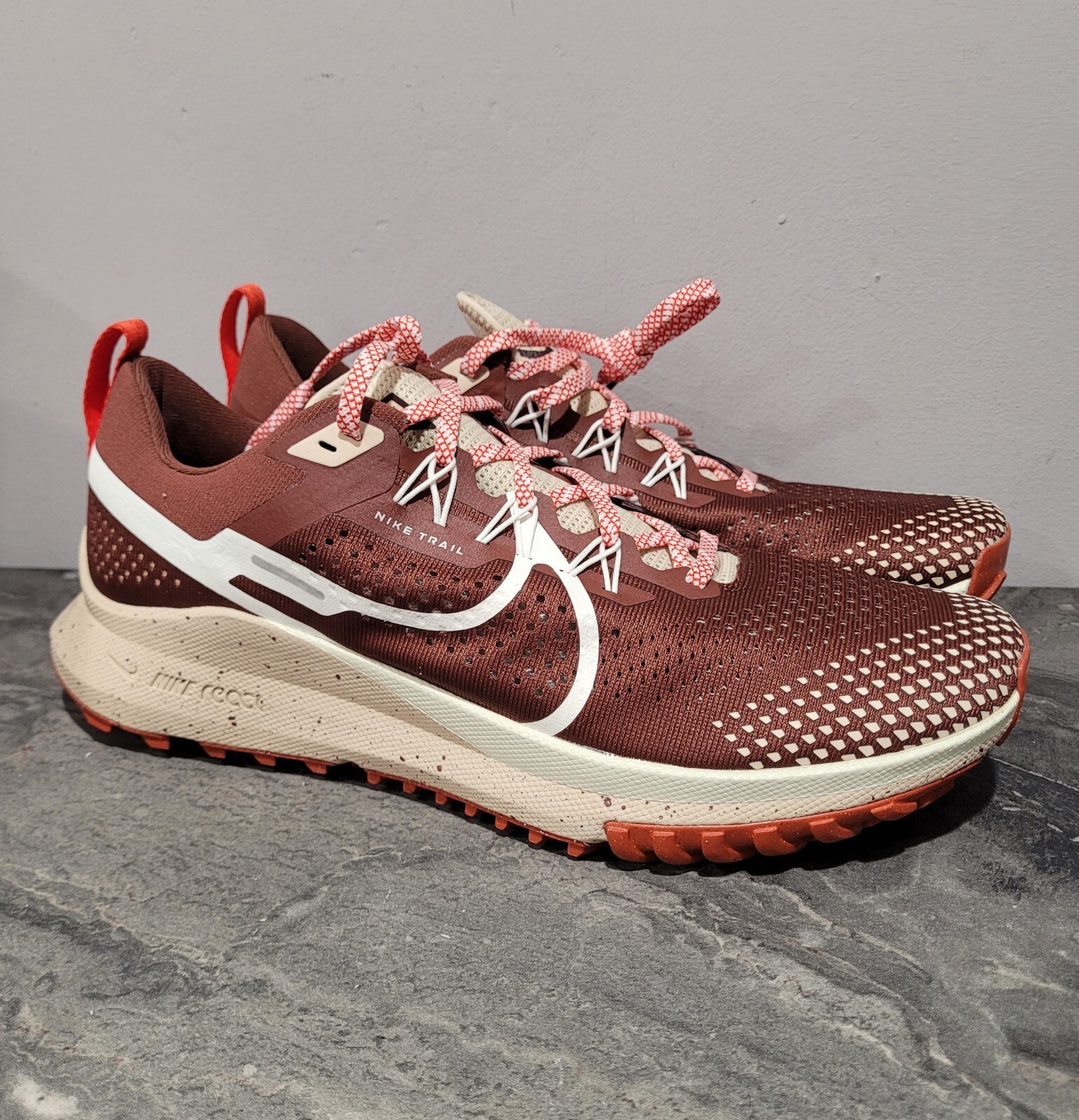 Scarpe da corsa Nike Pegasus Trail 4 pony scuro vela rosso da uomo taglia 9 5 DJ6158 200