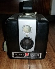 Vintage Kodak Brownie Hawkeye Camera Flash Model UNTESTED