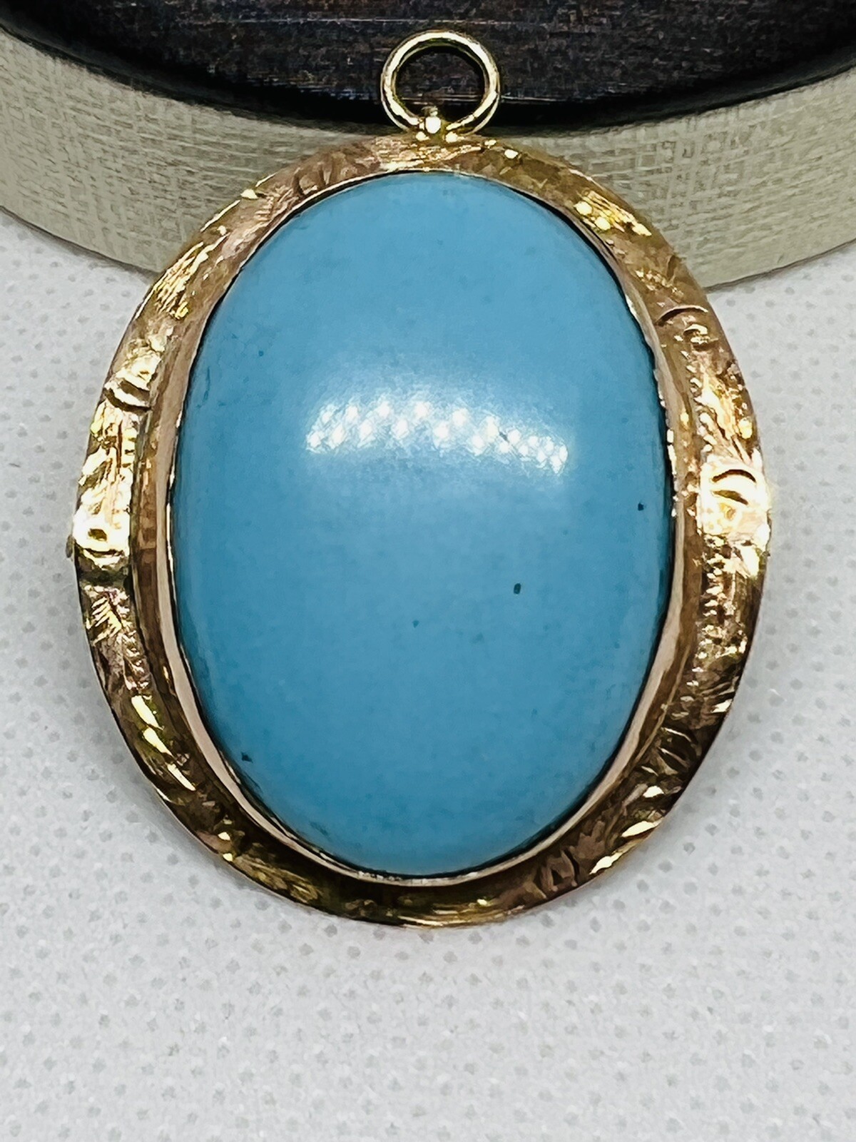 Antique Victorian Persian Blue Turquoise Set in 14K Y… Gem