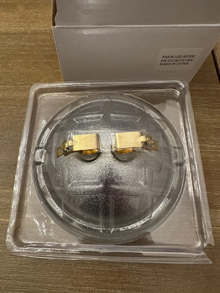 PAR36 LED Landscape Bulb 12V 12W 1280LM 100W Halogen Landscape Bulbs 6000K AC/DC - Image 4 of 4