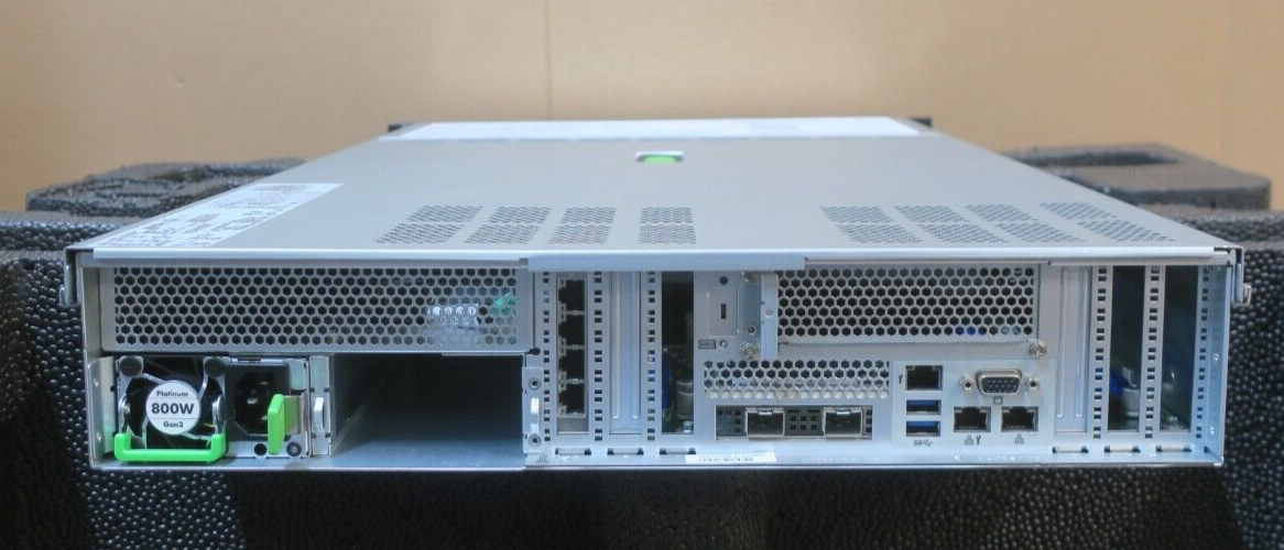 Fujitsu Primergy RX2540 M4 2x 20-Core Gold 6138 64GB RAM 24x 2.5