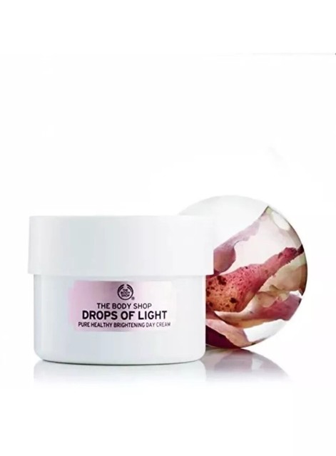 drops of light moisturiser