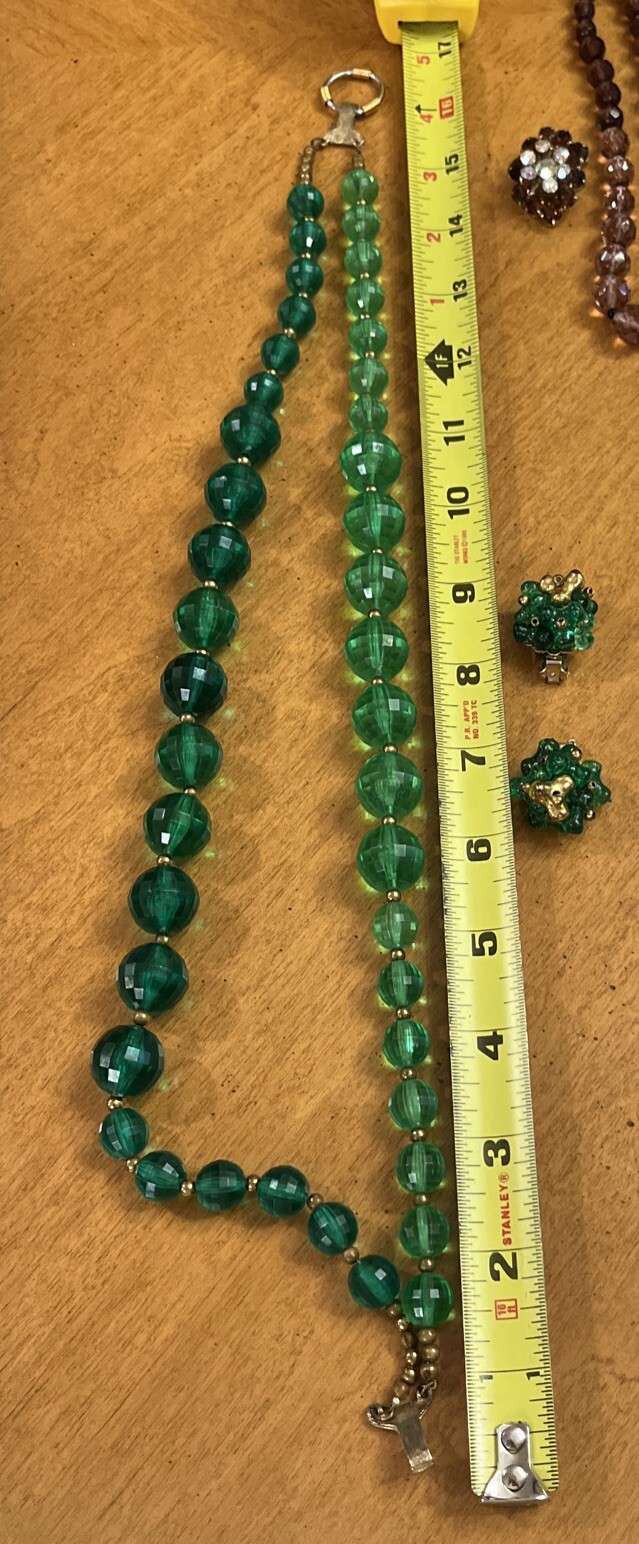 Picture 18 of 24