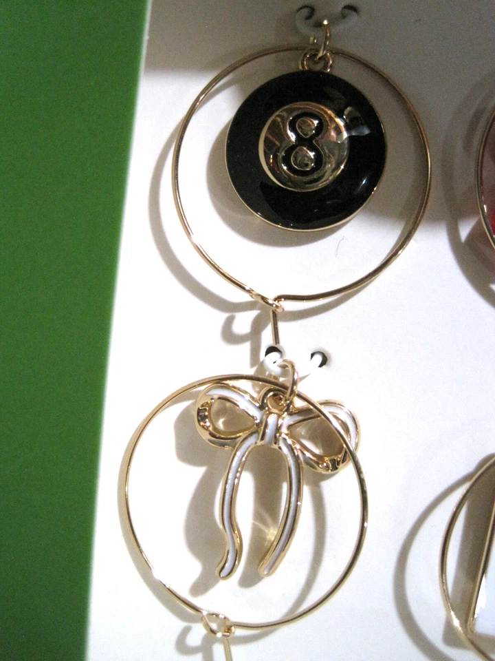 Nuevo juego de 6 dijes de vino KATE SPADE NEW YORK X TARGET Fresa flor arco nuevo en caja Foto 2 de 4