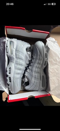 Grey Nike Air Max 95 OG - Picture 4 of 5
