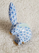 Herend Fishnet Blue & White Gold Accent Porcelain Rabitt, Beautiful!