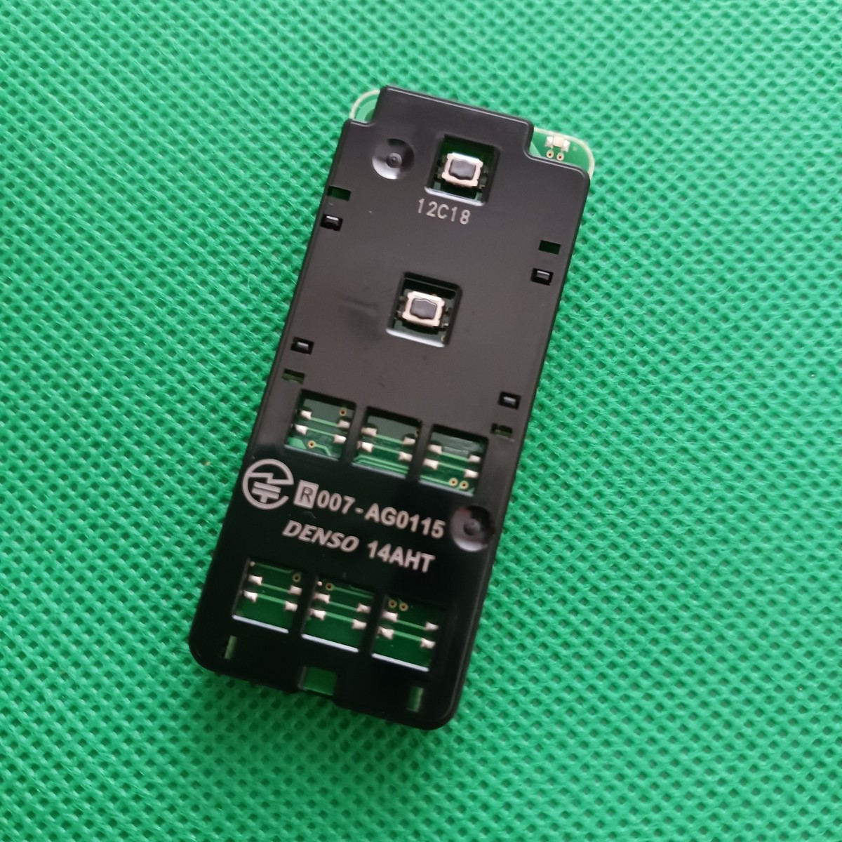 TOYOTA トヨタ スマートキー 1ボタン 007-AG0115 10個 TOYOTA トヨタ スマートキー 1ボタン 007-AG0115 - メルカリ