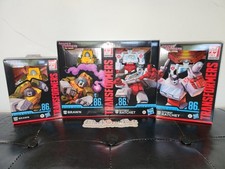 TRANSFORMERS THE MOVIE STUDIO SERIES 86 AUTOBOTS BRAWN DELUXE & RATCHET VOYAGER