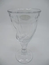 NORITAKE SWEET SWIRL CLEAR WINE GLASS-  6 3/4"  - 0207L