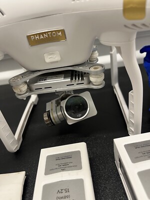 DJI Phantom 3 Professional Drone - White READ DESCRIPTION