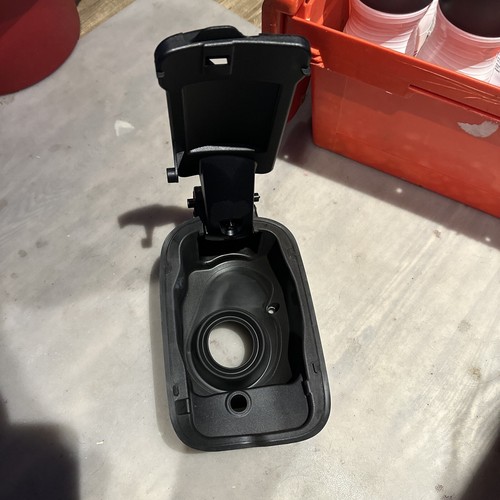 Audi A6 4g Tankdeckel Geht Nicht Auf Original Audi A6 4G Tankdeckeleinsatz Tankklappe Tankdeckel 4G0809906C