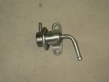 90 91 Toyota Corolla GTS 92 Geo Prizm GSi Fuel Injection Pressure Regulator 4AGE