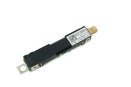 Audi A6 4G C7 Avant Heckklappe Antennenverstärker links unten 4G9035225A
