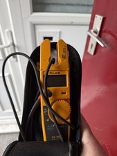 Fluke T5-1000 Voltage Continuity Current Electrical Tester AC/DC 1000V