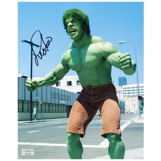 Lou Ferrigno Autographed 1977 The Incredible Hulk Enraged 8x10 Photo