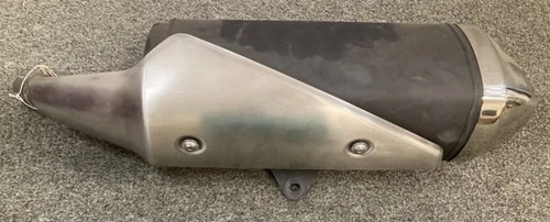 BODY,MUFFLER (BLACK,MAROON,SI VER)