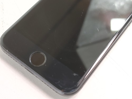 Apple iPhone 7 A1660 32 GB iOS 15.8.4 ( Wi-Fi + 4G ) Unlocked - Picture 3 of 9