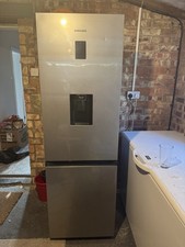 Samsung RB34T652ESA/EU Classic Fridge Freezer Silver Only Used 6 Months