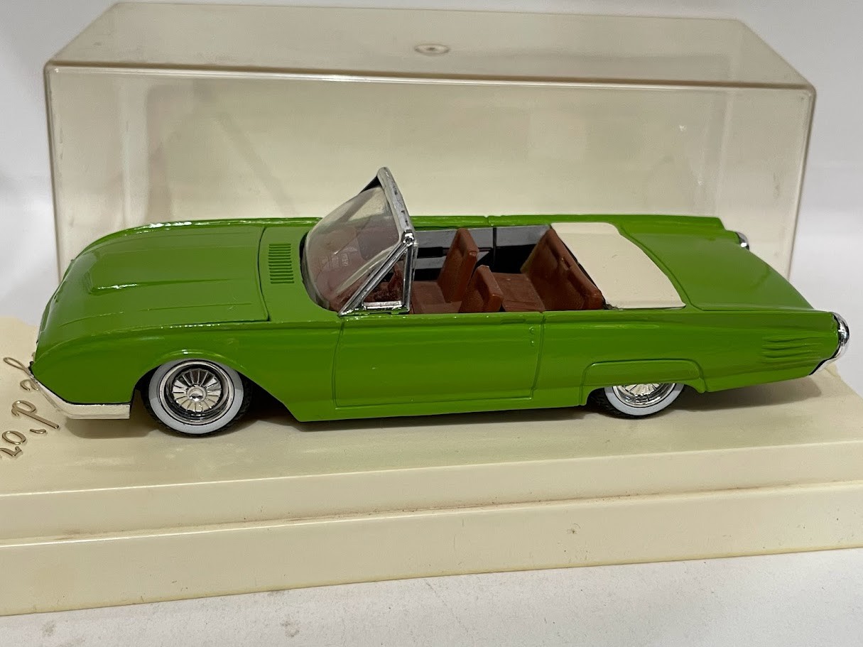 Solido Ford Thunderbird Cabriolet 1961 1:43 4504