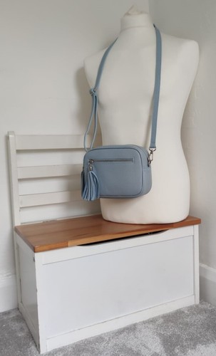 Boutique Real Leather Tassel Front pocket Woman Small Cross Body Shoulder Bag UK - 第 16/20 張圖片