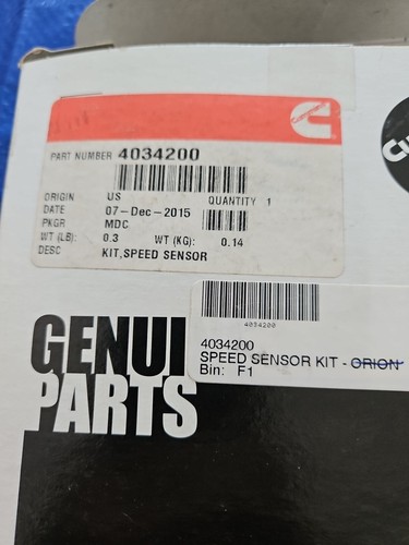 Genuine Cummins 4034200 Speed Sensor Kit - Picture 2 of 2