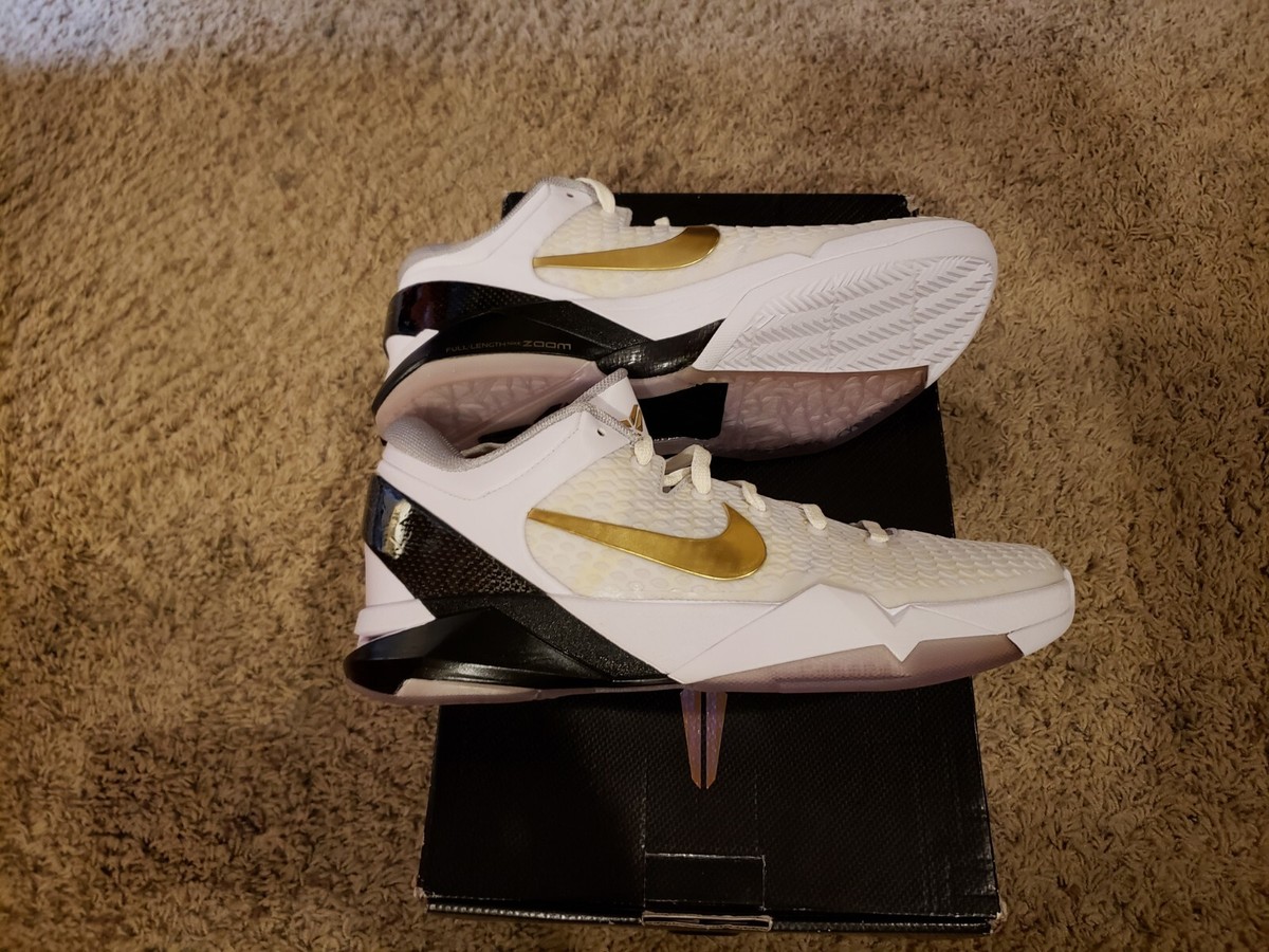 シューズ(男性用) NIKE Kobe 7 System Elite Nike Kobe 7 VII System Elite White/Black/Mtllc Gold PLAYOFFS/HOME