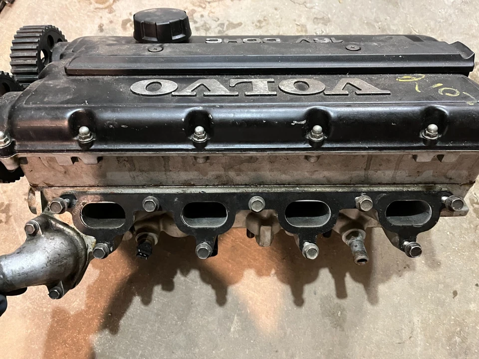 Volvo 740 940 B234F 16v Cylinder Head - Image 2 of 4