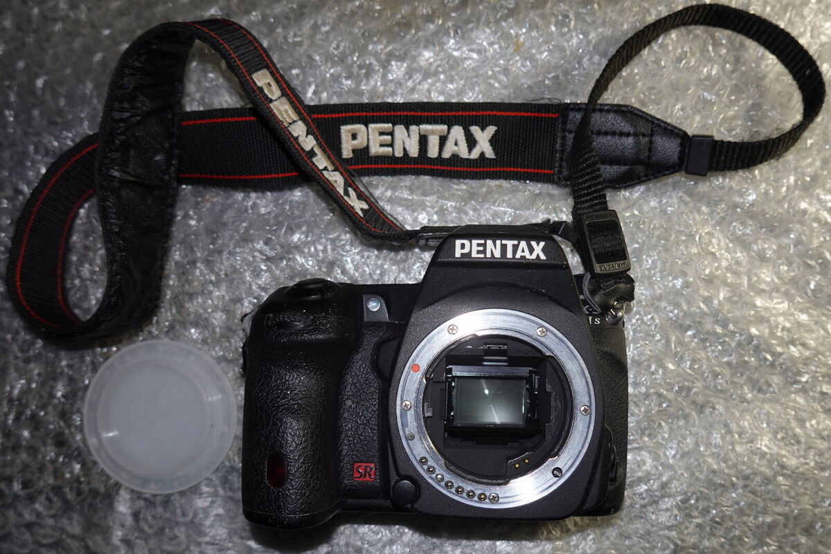 PENTAX Pentax K K-5 IIs 16.3MP Digital SLR Camera - Black PENTAX Pentax K K-5 IIs 16.3MP Digital SLR Camera - Black