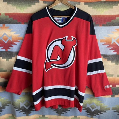 Vintage 90s New Jersey Devils NHL Hockey CCM Red Jersey Size Mens XL 