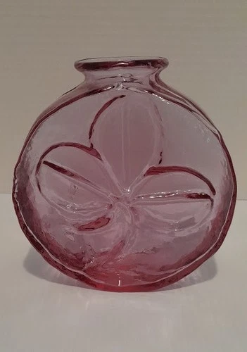 Vintage Rose Blenko Glass #6322 Shamrock Vase by Wayne Husted
