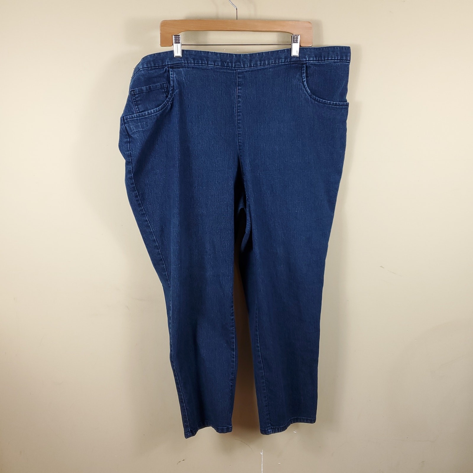 Basic Edition Dark Wash Denim Pull-on Cropped Jea… - image 1