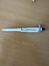 Eppendorf Research Plus Pipette Pen Blue BRAND NEW