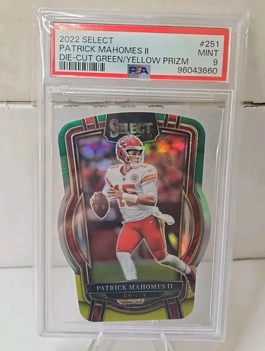 2022 Panini Select Patrick Mahomes II #251 Die-Cut Green/Yellow Prizm PSA 9