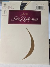 Vintage Hanes Silk Reflections Pantyhose Size CD 717 Control Top BARELY BLACK