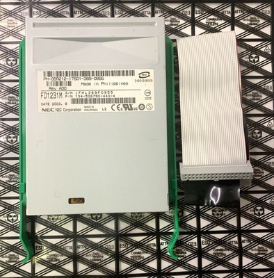 NEC FD1231M PN 134-506790-440-4 1.44MB 3.5'' Floppy Disc Drive No Bezel