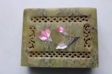 Jade SCHATULLE ° Schmuckschatulle ° Deckeldose ° Durchbrucharbeit ° Perlmutt