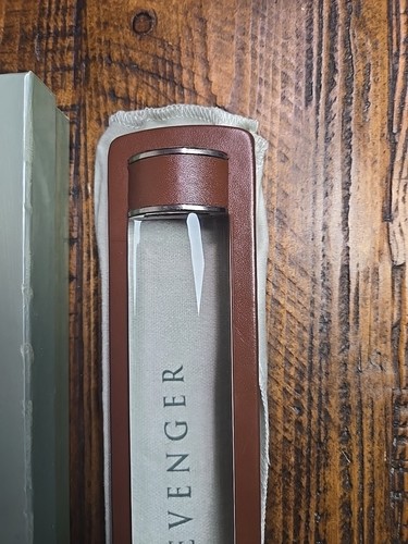Vintage Early Lavenger Reader Magnifying Glass Lenz Optics MINT W/BOX - Picture 3 of 5