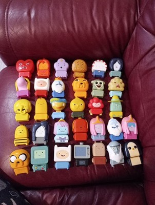 McDonalds Happy Meal Spielzeug Konvolut - Adventure Time Komplettsatz - 32 Spielzeuge