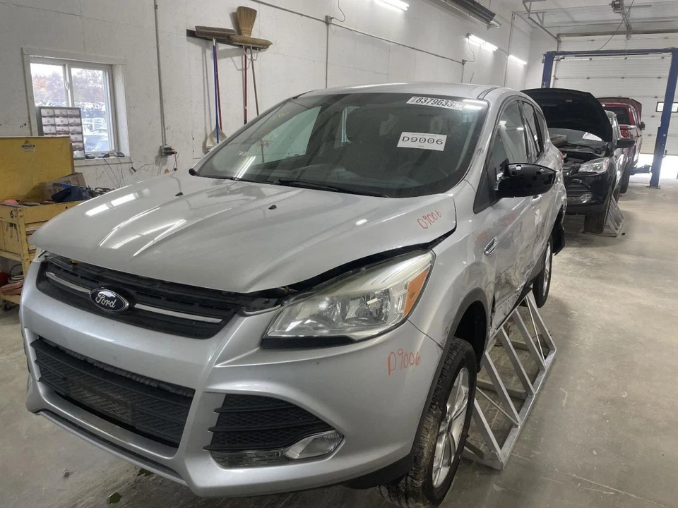 Speedometer Cluster With Message Center MPH Fits 14-15 ESCAPE 1021361 - Image 2 of 4