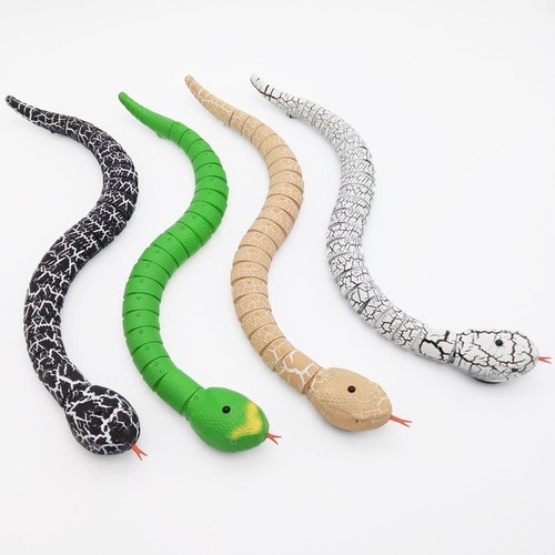 Remote Control Snake Rattlesnake Animal Trick Terrifying Mischief Random USA