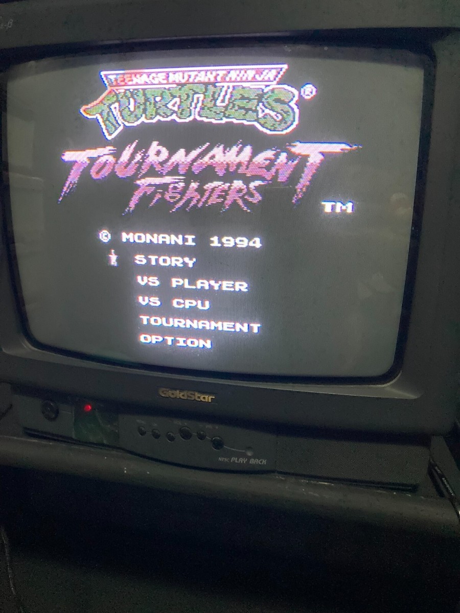 【美品】NintendoDS&ソフト4本 Famicom NES Game JY-1120 4in1 TMNT 4,Ninja Ryukenden 3