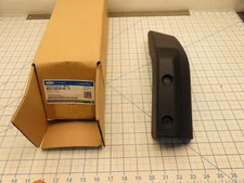 Ford M2DZ-7855182-AA Roof Rack Trim Cover Front Right RH