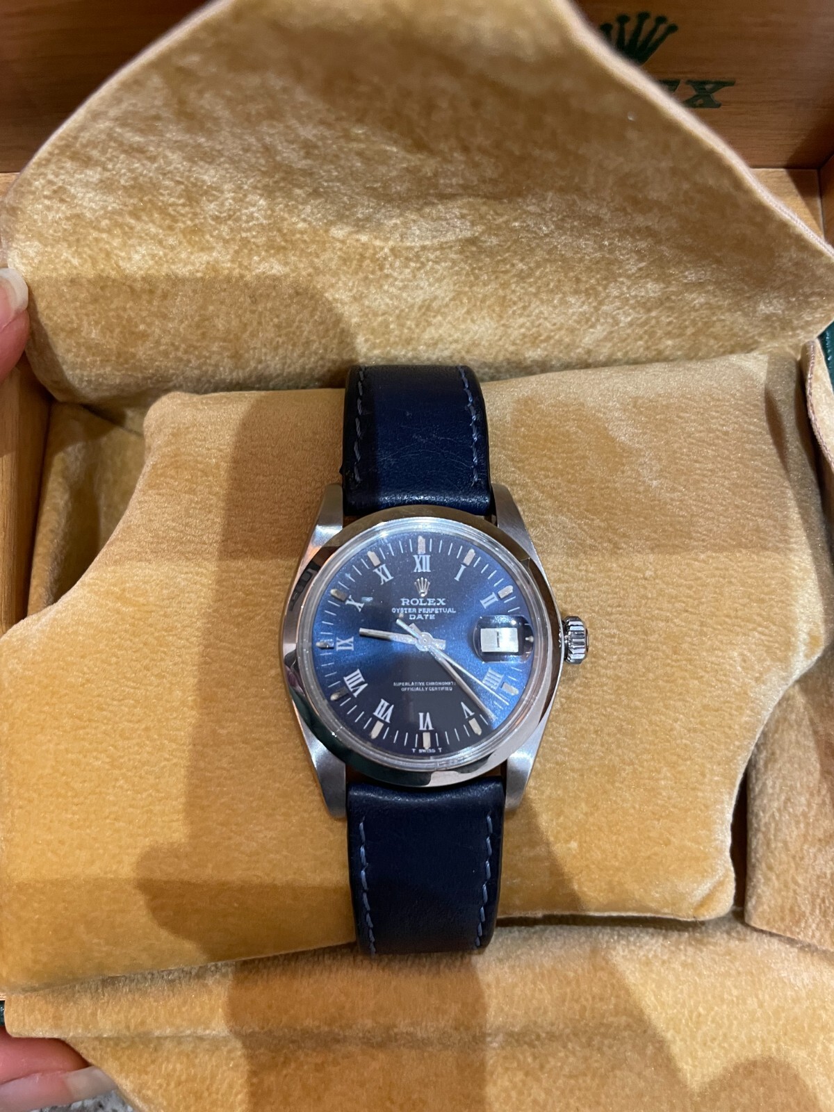 ROLEX OYSTER PERPETUAL CIRCA REF-1500 WITH