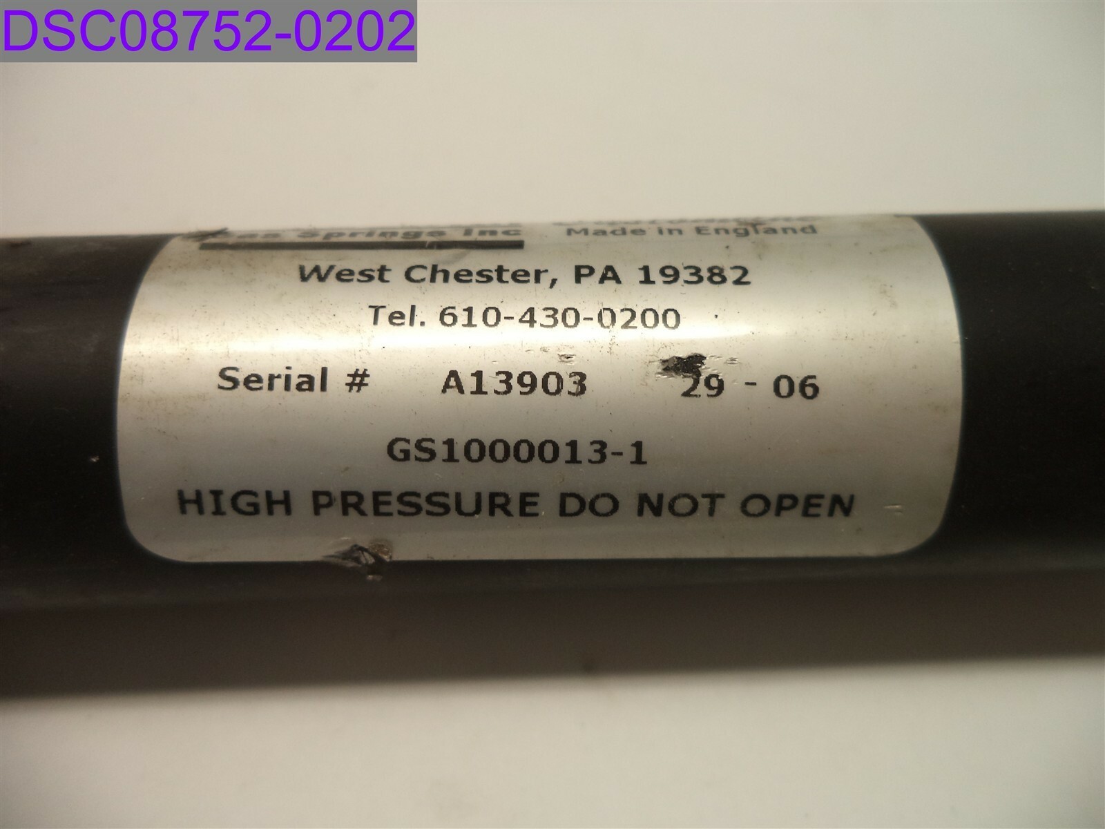 Used Industrial Gas Springs Inc Customline Gas Spring 301/4" Length