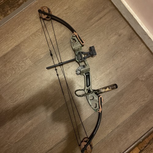 Alpine Archery Frontier Compound Bow Right Hand With Cobra Sights