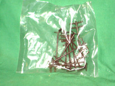  724 - 12-PC. MODEL RAILROAD TELEPHONE, POWER POLES - NIP - HO GAUGE