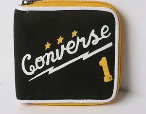 converse zip wallet